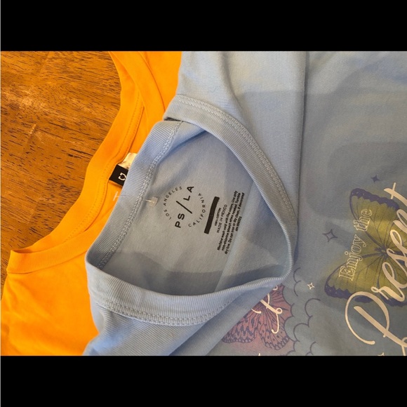 Shirts - Picture 5 of 5